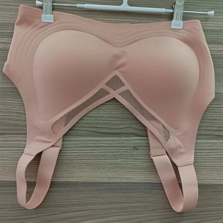 เสื้อชั้นในไร้ตะเข็บ